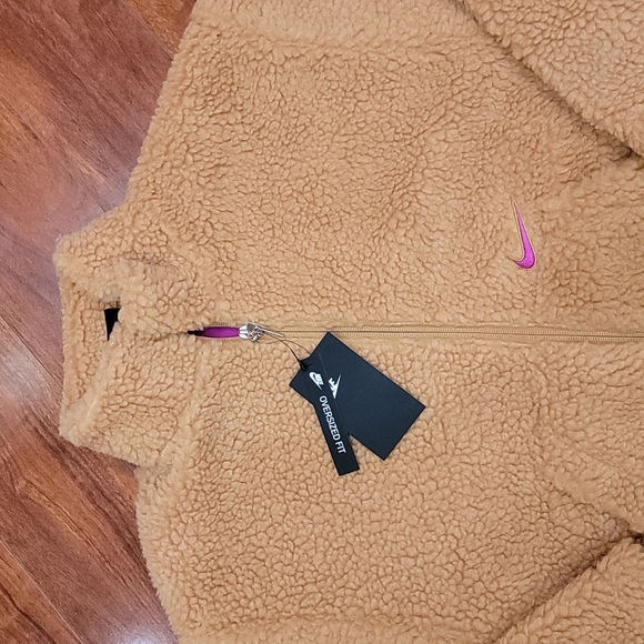 NWT Nike sherpa jacket - Picture 5 of 12